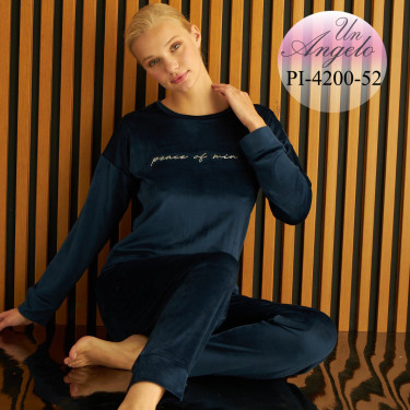 Plush home wear